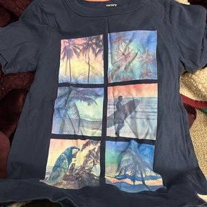 I’m selling a short sleeve shirt